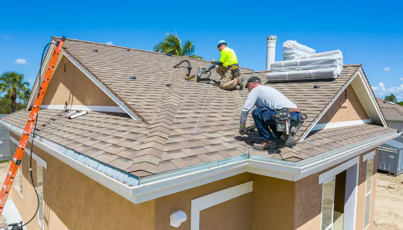 New roof installation on new home construction in Sarasota, FL